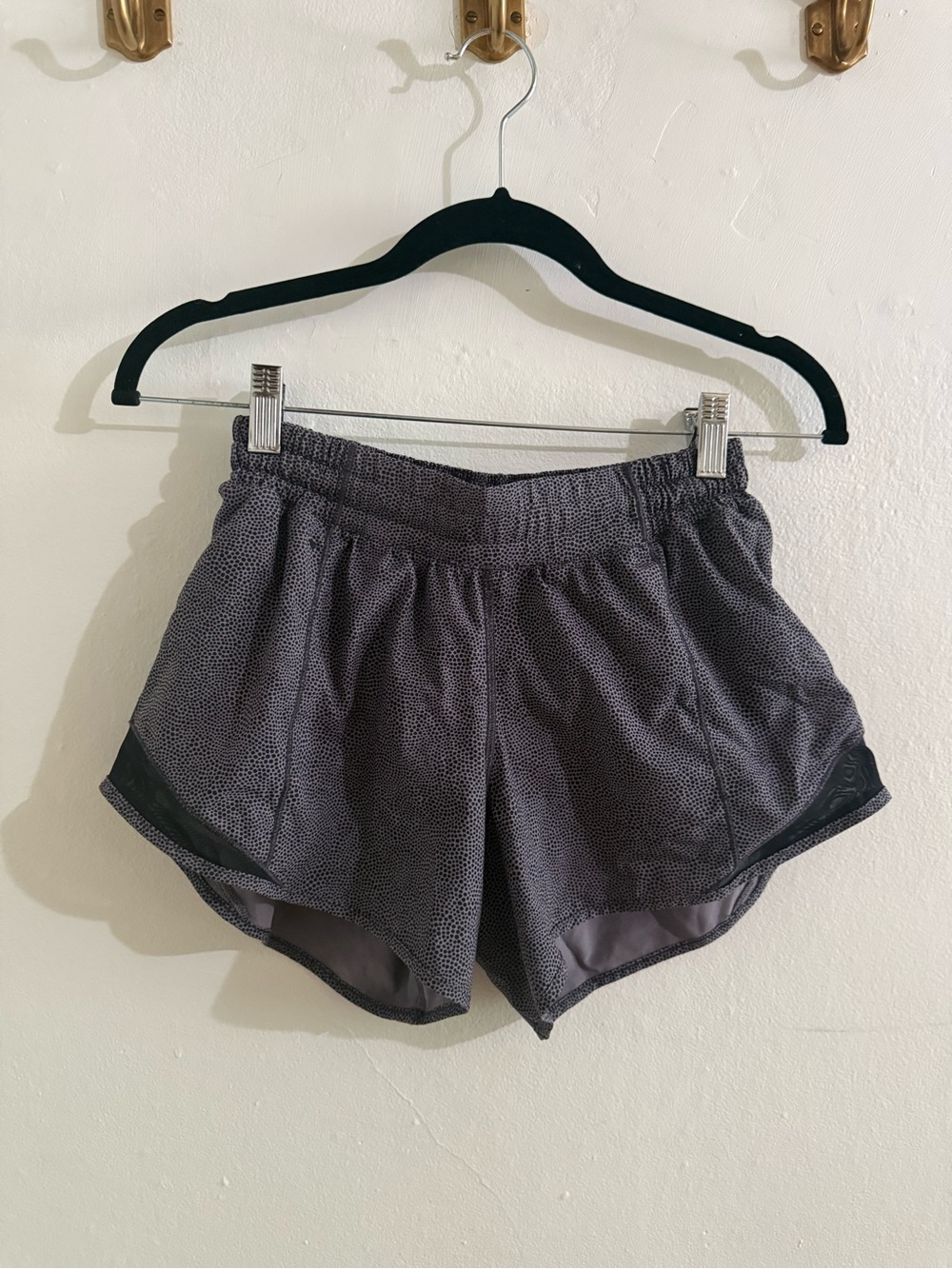 lululemon Hotty Hot Short 4”